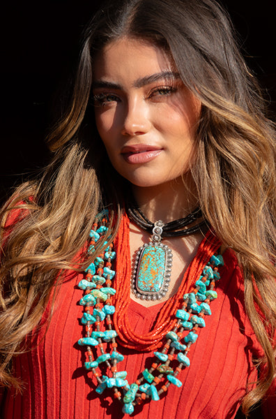 Jacla Pebble Necklace