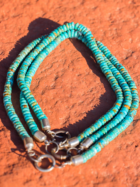 Sisters necklace